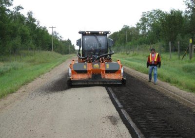 PT-300-with-asphalt-shredder