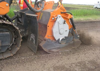 PT-300-with-asphalt-shredder