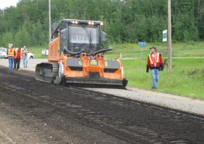 PT-300-with-asphalt-shredder